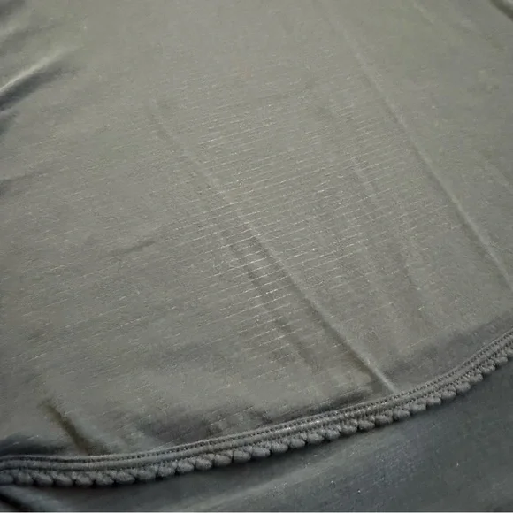 Lululemon 105 F Singlet Tank - Picture 6 of 8